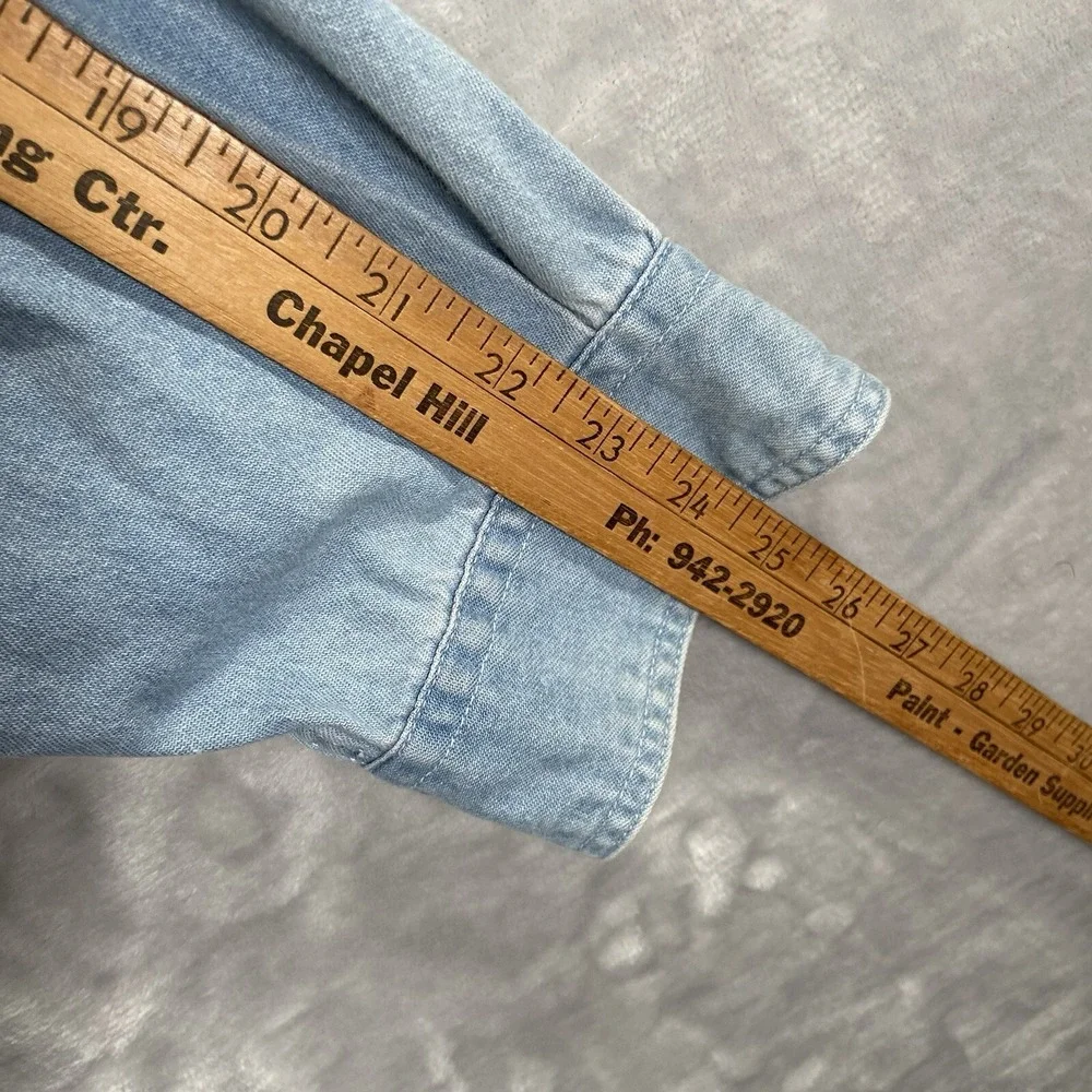 Wrangler Hero Shirt Mens XL Chambray Button Down Work Cotton Faded Blue Pocket